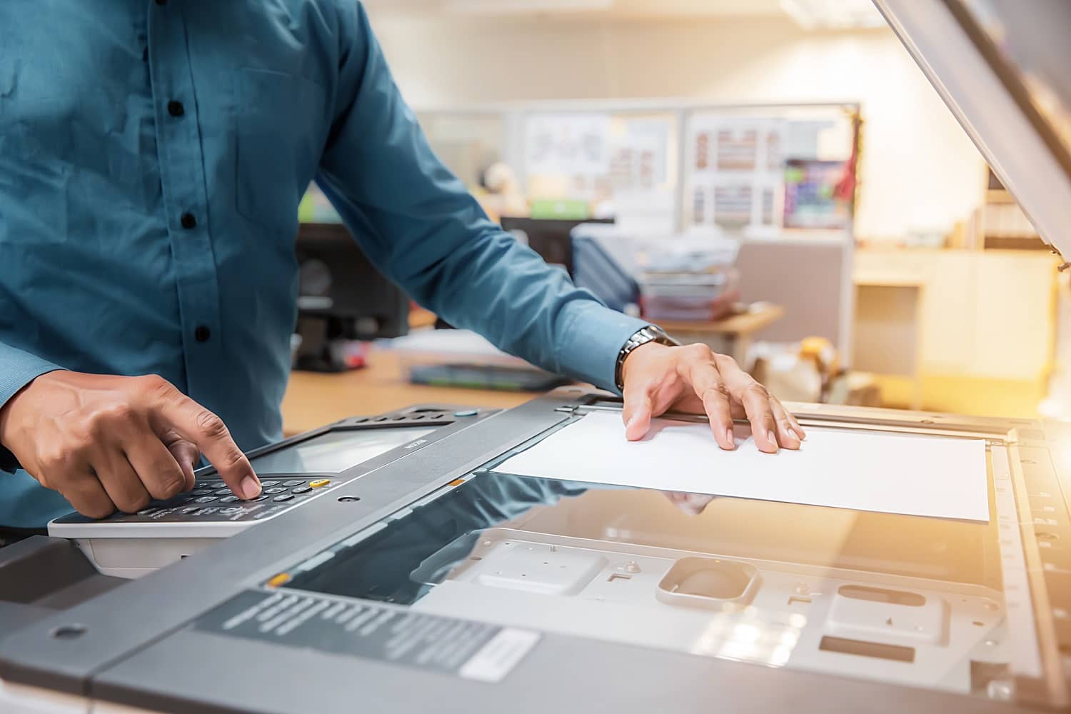 How to Print Postcards at Home With Word-Processing Software - thumbnail
