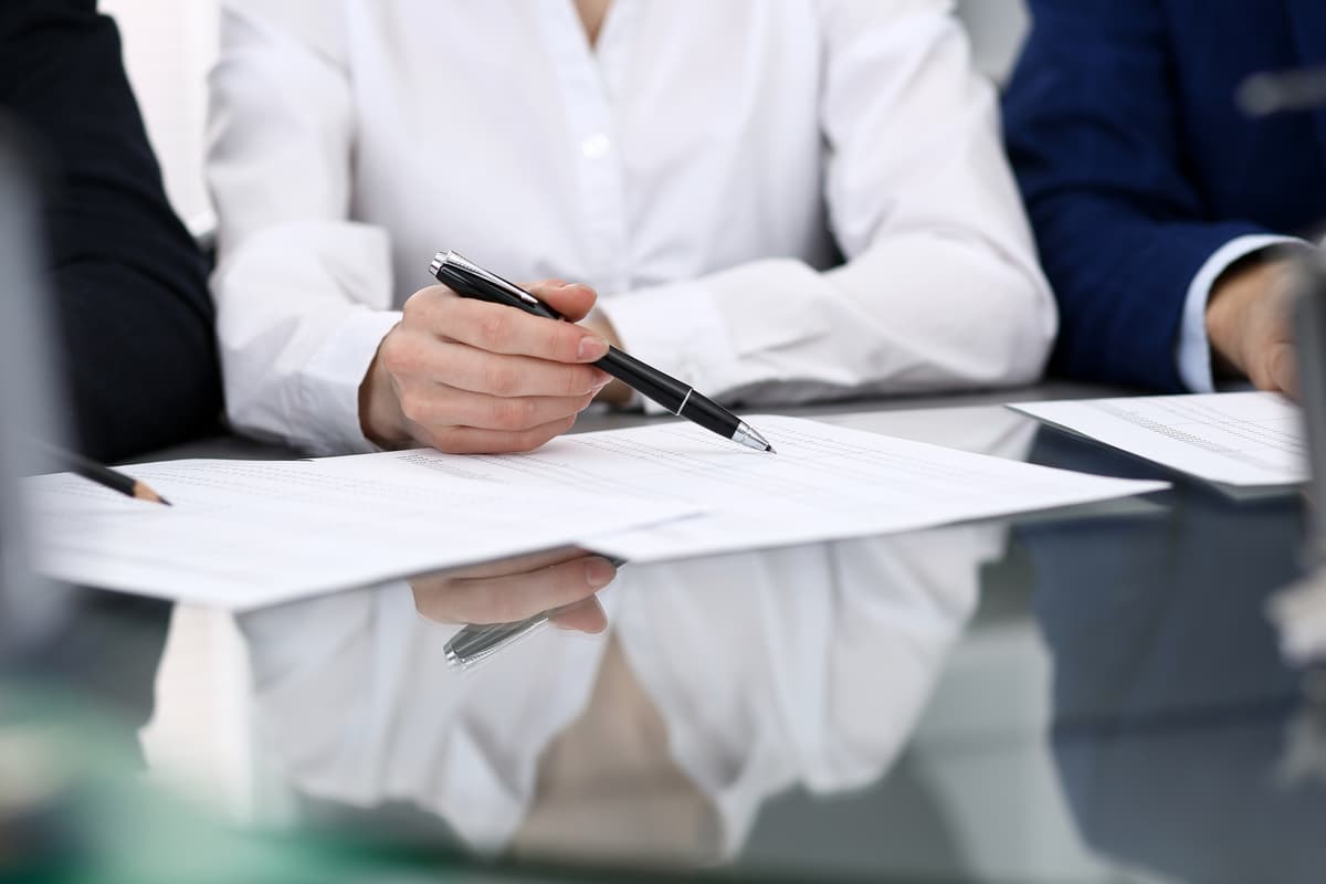 How to Use Form 941 to Pay Quarterly Payroll Taxes