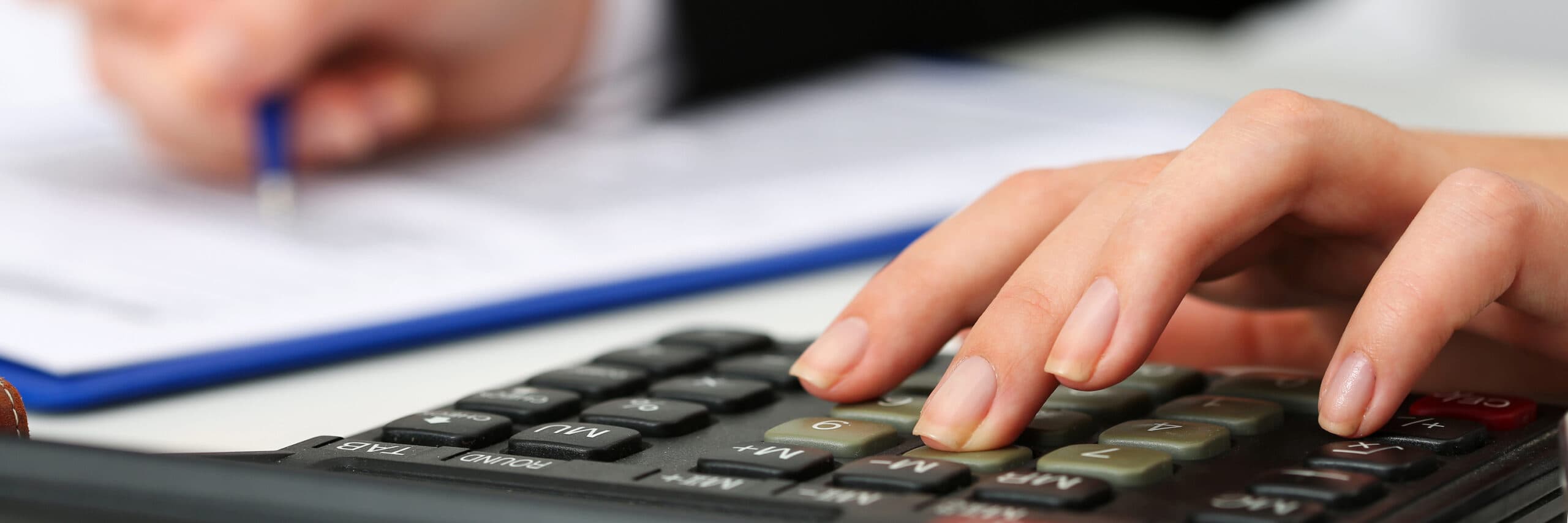 How to Calculate Loan Payments - thumbnail