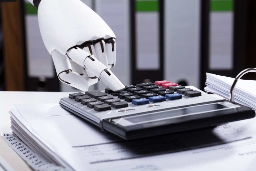 How AI and Automation Technology Can Help Accountants - thumbnail