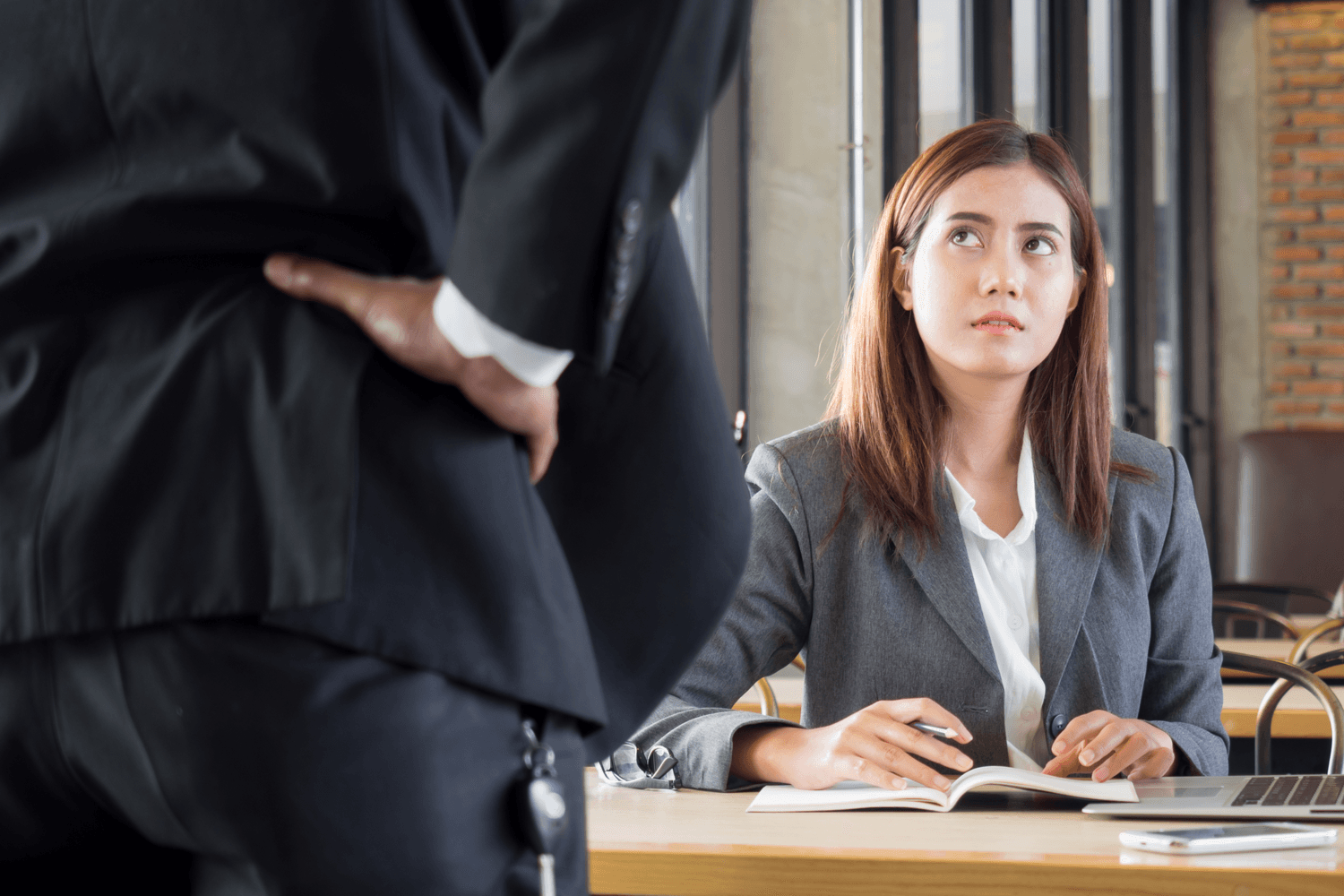 Broken Pedestals: The Dark Sides of 10 Popular CEOs - thumbnail